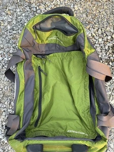 Eddie Bauer Expedition 21 Green Nylon Rolling Hard Bottom Duffel Bag Suitcase - Picture 1 of 9