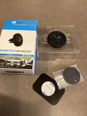 Soporte magnético para teléfono WizGear MagSafe montaje en coche para coche Foto 1 de 3