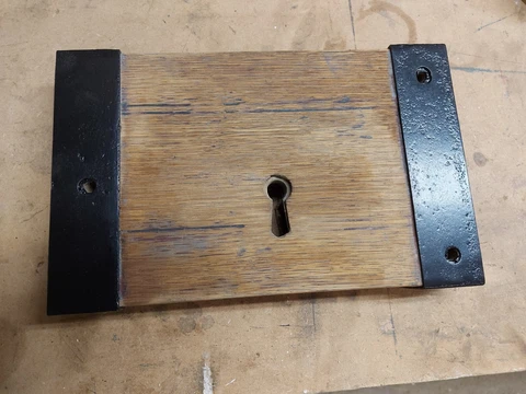 ANTIQUE WOODEN DOOR LOCK LARGE LOCK ENCASED Cover