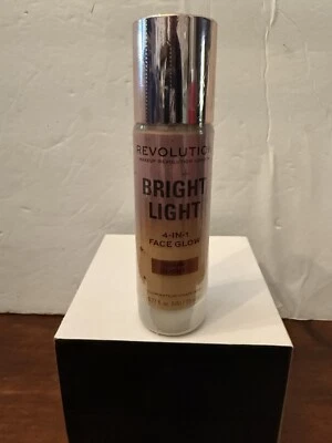 Revolution Bright Light 4-in-1 Face Glow (0.77fl.oz/23ml) - Gleam Light - Image 1 of 4
