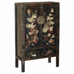 ANTIQUE CIRCA 1800 CHINESE HAND PAINTED WEDDING CABINET HOUSEKEEPERS CUPBOARD - Picture 1 of 12