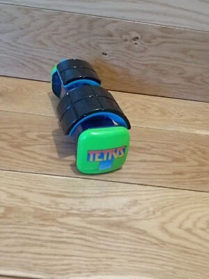 Bop It Tetris Hasbro quebra-cabeça eletrônico portátil luzes de jogo som presente de trabalho - Imagem 1 de 4