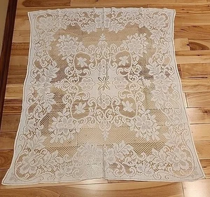 Vintage Homemade Lace Tablecloth Lace Ivory Floral Pattern Rectangular 38"x41" - Picture 1 of 8