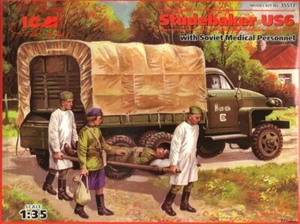 Studebaker US6 With Soviet Medical Personnel - Picture 1 of 2
