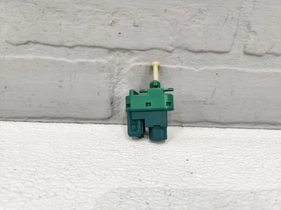 2002-2006 Jaguar X-Type Brake Pedal Switch Cruise Control Sensor OEM - Изображение 1 из 4