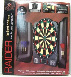 Fat Cat "Raider" Electronic Dart Board for 8 Players/32 Games/590 Variations - Picture 1 of 4