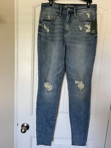 NWT Wild Fable Juniors 8L Skinny Distressed Straight High Rise Jeans Can Trim - Picture 1 of 4