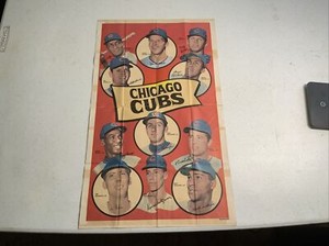 1969 Topps Team Poster Chicago Cubs In EX-MT Condition. Ernie Banks
