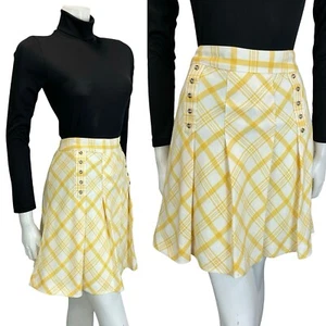 VTG 60S 70S WHITE YELLOW PLEATED SILVER DOUBLE BREAST SECRETARY MINI SKIRT 10 - Picture 1 of 9