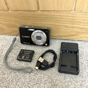 Panasonic Lumix DMC FS10 Digital Camera Working but very dark screen - Picture 1 of 5