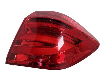 Luz trasera derecha Mercedes-Benz Clase GL450 OEM A1669067601 166 tipo 2013-2016 Foto 1 de 4
