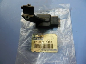 Soporte Yamaha Palanca 2 1987-1988 YFM100 2FJ-82921-00-00 NUEVO DE STOCK - Imagen 1 de 5