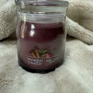 Original Home Sweet Home Jar Candle 13 oz - Yankee Candle New - Picture 1 of 3