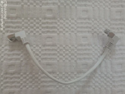 *WOW 90 Degree CAT 5e Ethernet Cable RIGHT ANGLE White FTP 0.25m 0.82ft RJ45 LAN - Image 1 of 4