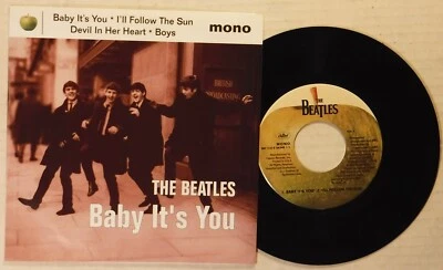 BEATLES / BABY IT’S YOU / APPLE/CAPITOL 58348 / 45 RPM EXT. PLAY & PIX SLEEVE - Image 1 of 2