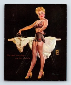 Pin-Up Blotter GGA Presionando Para Detalle Gil Elvgren 3.75" x 3" - Imagen 1 de 2