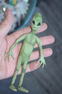Dollhouse Doll OOAK Handmade Halloween Grey Alien 1:12 Scale - Picture 1 of 8