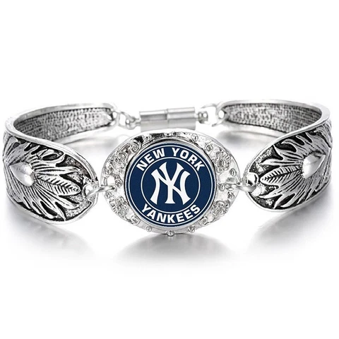 Special New York NY Yankees Womens Sterling Silver Bracelet Baseball wGiftPkg D3 Cover