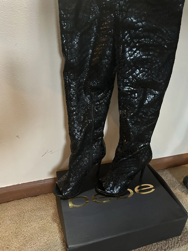 Bebe Brinley hasta el muslo | Peep Toe | Tacón alto | Negro | Talla 8,5 M Foto 1 de 4