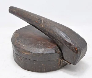 Antique Wooden Kitchenware Chapati Bread Press Tool Original Old Hand Crafted - Picture 1 of 6