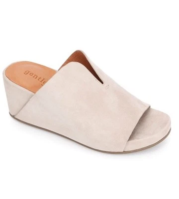 Новые женские бежевые грибные горки на танкетке Gentle Souls от Kenneth Cole размер 9 - Изображение 1 из 4