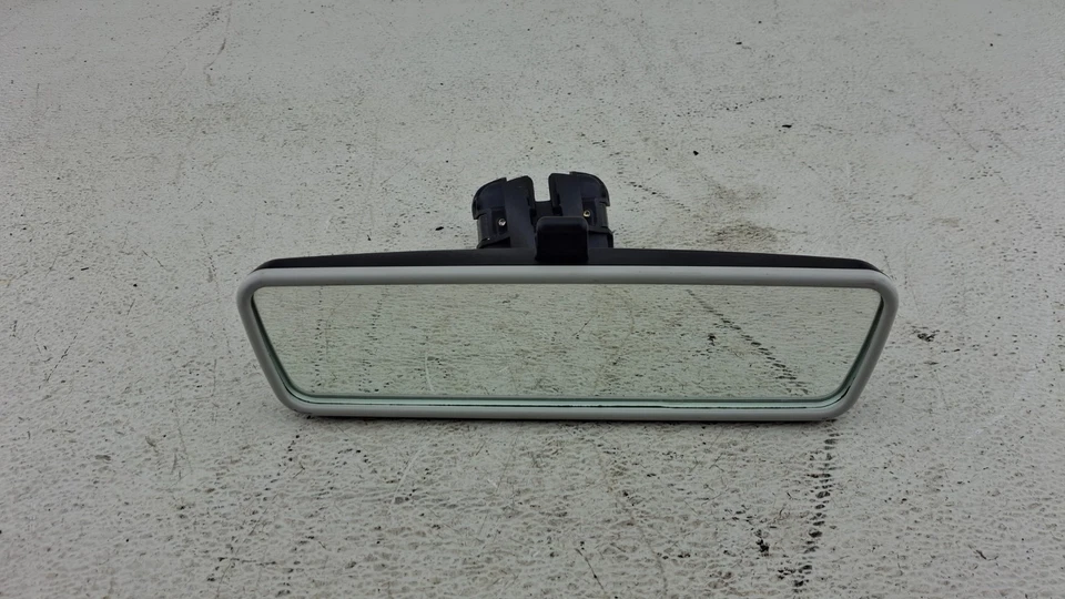 Espejo retrovisor delantero Volkswagen Passat 2012-2018 OEM Foto 1 de 4