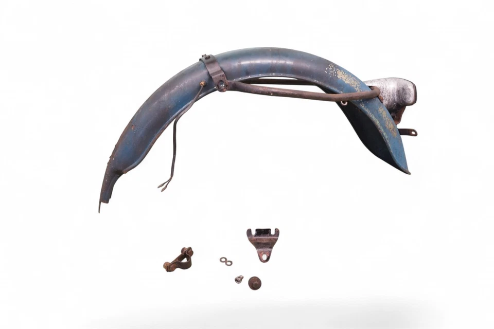 1967 Triumph T120 T120R Bonneville TR6R 650cc *2900 Rear Fender  - Image 1 of 4