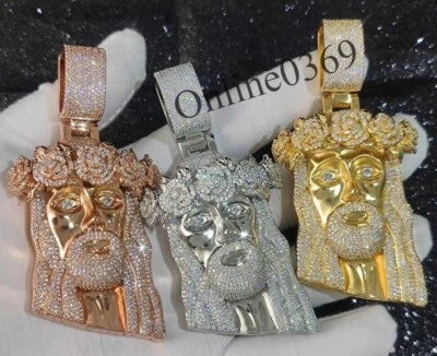 Colgante con dije "Jesús" cabeza 3D de tendencia para hombre de 2,5" en moissanita y circonita cúbica Foto 1 de 4
