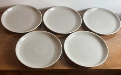 Platos de cena Denby Elements gris claro cupé (juego de 5); excelente estado Foto 1 de 4