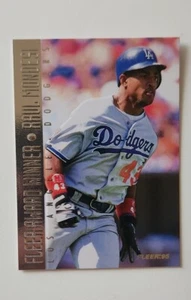 1995 Fleer Award Winners Card / Raul Mondesi - Los Angeles Dodgers / 6 of 6 - Picture 1 of 2