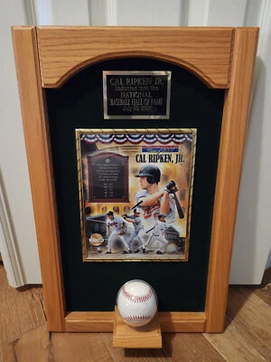 Cal Ripken Jr autographed baseball in Hall of Fame display case #3335 of 5000 - Image 1 of 4