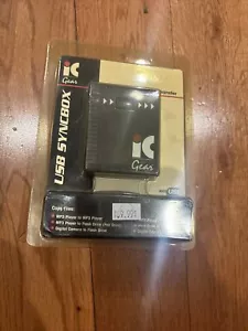 Manhattan Portable USB Data Transfer IC Adapter 172981, USB-C981 - Picture 1 of 2