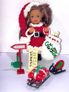 Barbie Kelly Chelsie AA Vacaciones Navidad Muñeca y Crochet Conjunto y Accesorios - Imagen 1 de 4