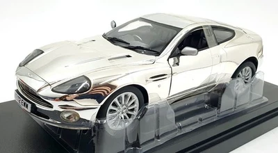 Ertl 1/18 Scale Diecast 33849MT - 007 Aston Martin Vanquish Die Another Day - Image 1 of 4
