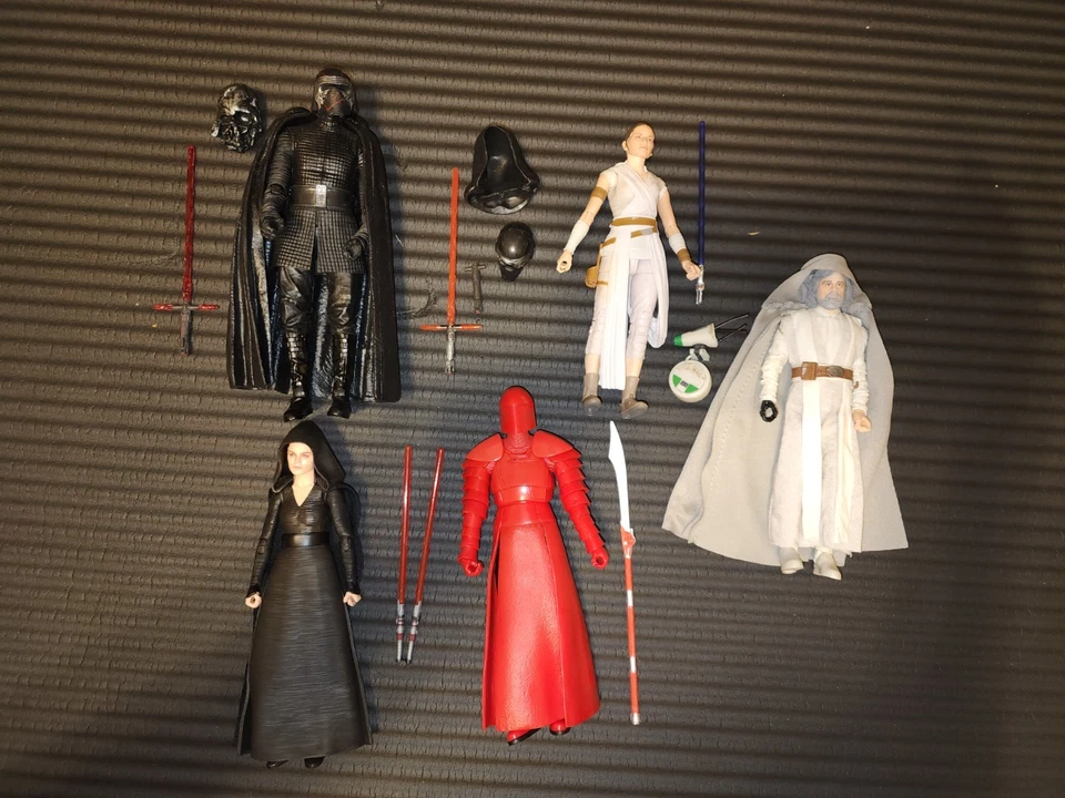 Star Wars The Black Series lote de 5 figuras sueltas: Rey, Luke Skywalker, Kylo Ren Foto 1 de 4