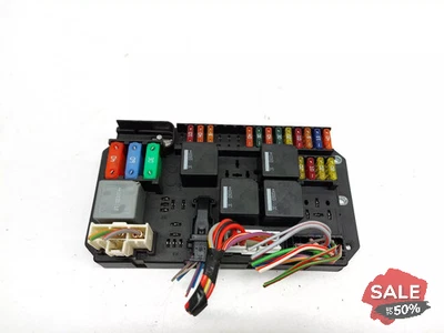 JAGUAR XJ X351 2010 3.0 V6 DIESEL FUSE RELAY BOX AW93-14A073-BC - Image 1 of 4
