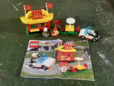 LEGO 3438 McDonalds Restaurant- 100% Complete Set w/ Instructions -No Box - Image 1 of 4