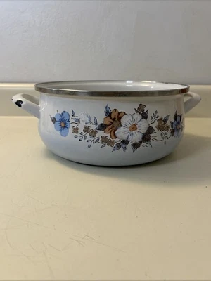 Vtg Crowning Touch Spring Harvest Blossom Porcelain Enamel Cookware Pot 8.5 READ - Image 1 of 4