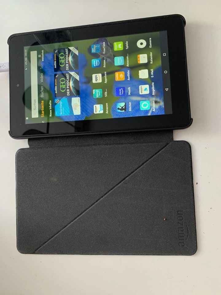 Amazon Fire Tablet 5. Generation mit 17,7cm (7" Display) und 8 GB Speicher - Bild 1 von 4
