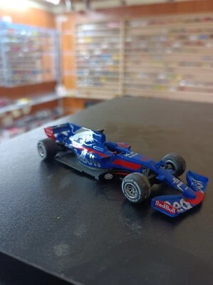Red Bull F1 Scuderia Toro Rosso 1/55-1/60 modello raro - Immagine 1 di 3