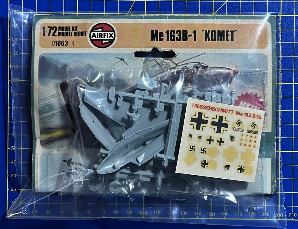AIRFIX 01063-4 - Me 163B-1 'KOMET' - 1/72 PLASTIC KIT IN BUSTA - Immagine 1 di 1
