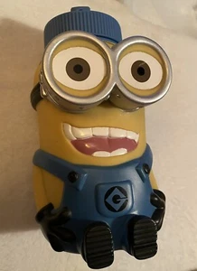 Despicable Me Trinkflasche Minion Mayhem Universal Studios 32oz Flip Strohhalm Film - Bild 1 von 12