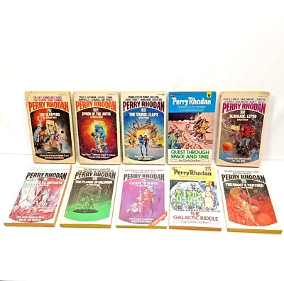 Lot of 10 PERRY RHODAN Sci-Fi Pulp 1970s PB Books 8-9-15-19-28-33-63-79-101-102 Foto 1 de 4