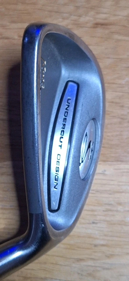 King Cobra 3100 I/H 6 Iron, Undercut Design, R Flex, Graphite Shaft Next Day Del - Image 1 of 4