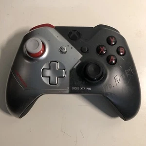 Cyberpunk 2077 Xbox One Controller - Picture 1 of 8