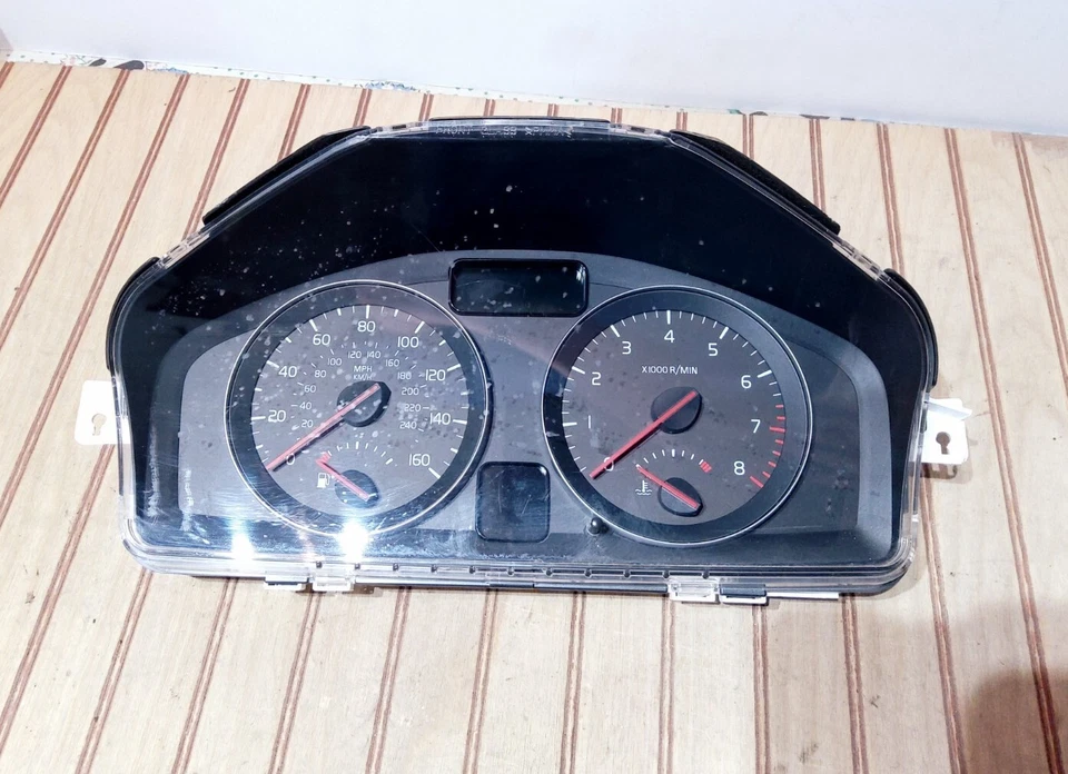 2008-2011 Volvo S40 Instrument Gauge Cluster ID 36002435 w/130,400 Miles, OEM  - Image 1 of 4