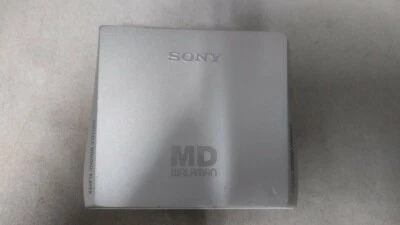 SONY  MZ-E75 Mini Disc Player MD Walkman Silver Good - Image 1 of 4
