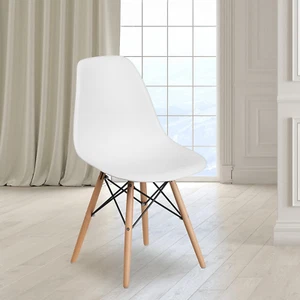 Luxury White Plastic Chair with Wooden Legs for Living room, or Dining room - Picture 1 of 10