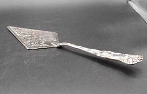 Vintage Ornate Pie/Cake Server 12" Flatware Silverplate Italy Rose Pattern B16 - Picture 1 of 10