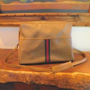 VTG. UNISEX GUCCI CANVAS and LEATHER TOTE TRAVEL BAG / SIGNITURE CANVAS STRIPE